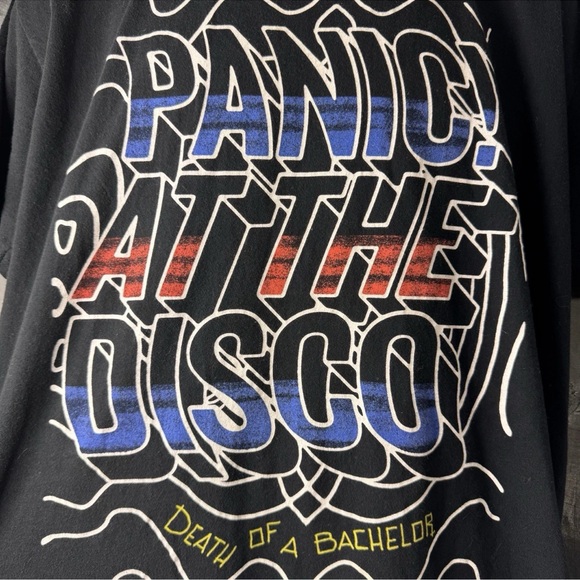 Panic At The Disco Death Of A Bachelor T Shirt Mens Size XL Black Short Sleeve - Picture 2 of 4